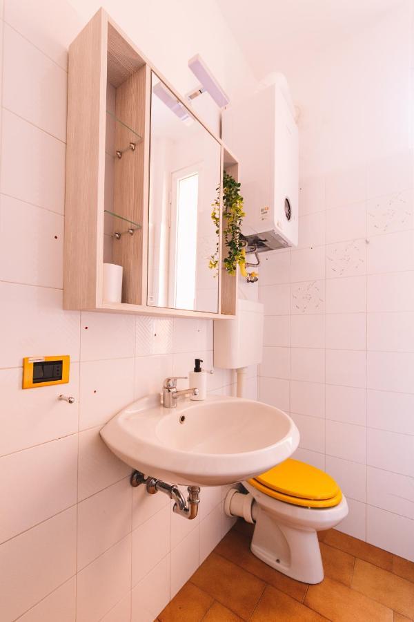 Apartamento San Siro-Duomo Wi-Fi & Netflix Milán Exterior foto